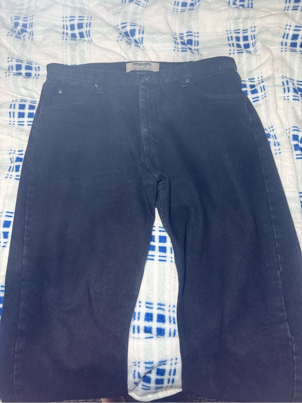 Wrangler Men’s Black Corduroy Pants